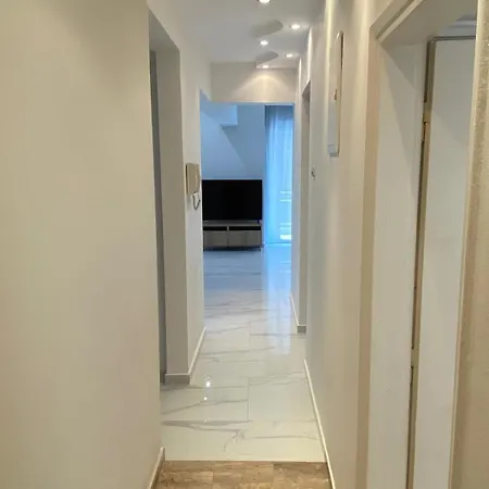Grace By Halu! Luxury 3bd On Mitropoleos Street * 테살로니키