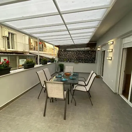아파트 Grace By Halu! Luxury 3bd On Mitropoleos Street