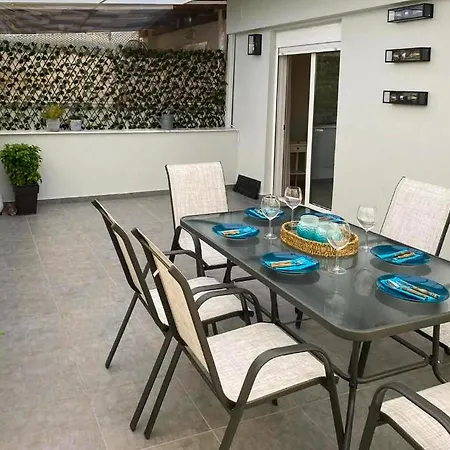 아파트 Grace By Halu! Luxury 3bd On Mitropoleos Street 테살로니키