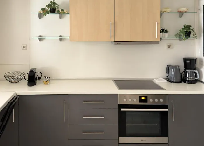 Grace By Halu! Luxury 3bd On Mitropoleos Street Tesalónica