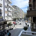 Grace By Halu! Luxury 3bd On Mitropoleos Street *