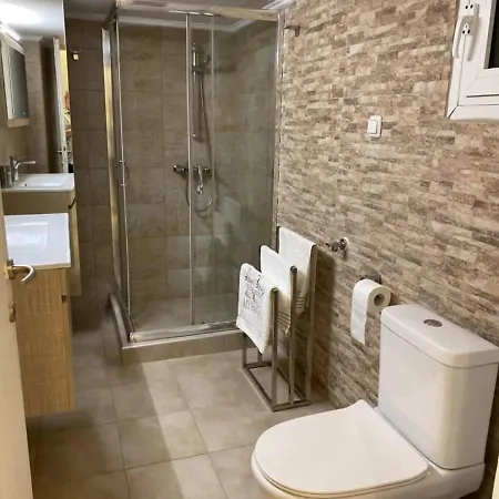 Grace By Halu! Luxury 3bd On Mitropoleos Street * Tesalónica