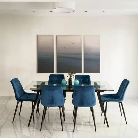 Grace By Halu! Luxury 3bd On Mitropoleos Street Apartment