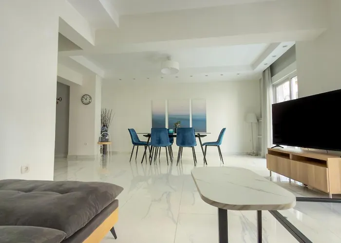 Apartment Grace By Halu! Luxury 3bd On Mitropoleos Street