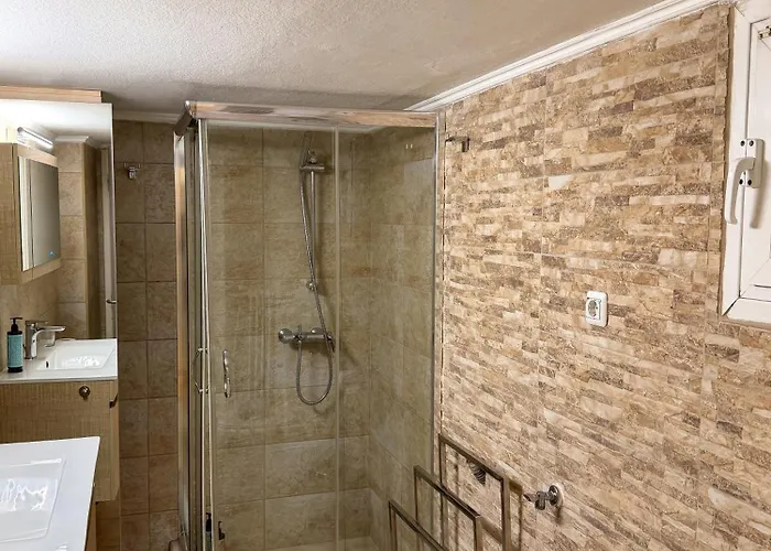 Grace By Halu! Luxury 3bd On Mitropoleos Street Thessaloniki