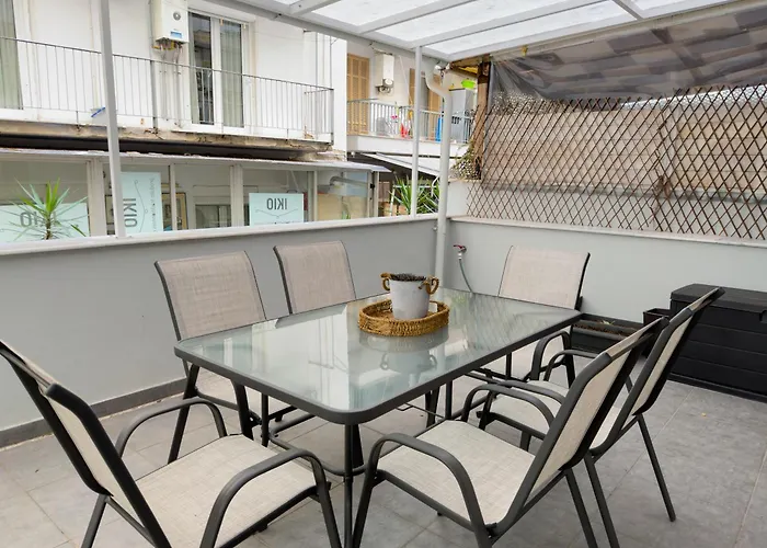Apartment Grace By Halu! Luxury 3bd On Mitropoleos Street *