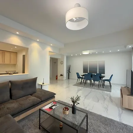 Grace By Halu! Luxury 3bd On Mitropoleos Street דירה