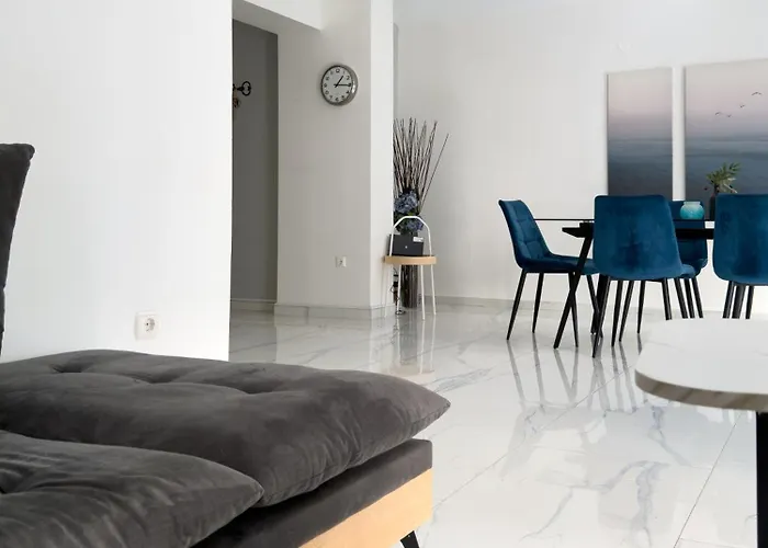شقة Grace By Halu! Luxury 3bd On Mitropoleos Street سالونيك